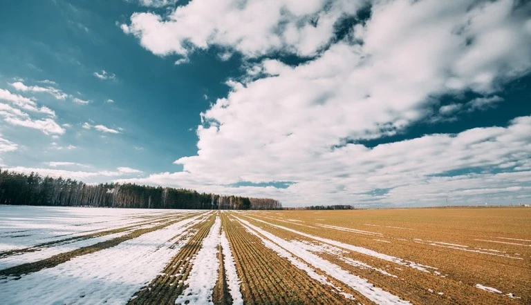 Agrovisnyk 001